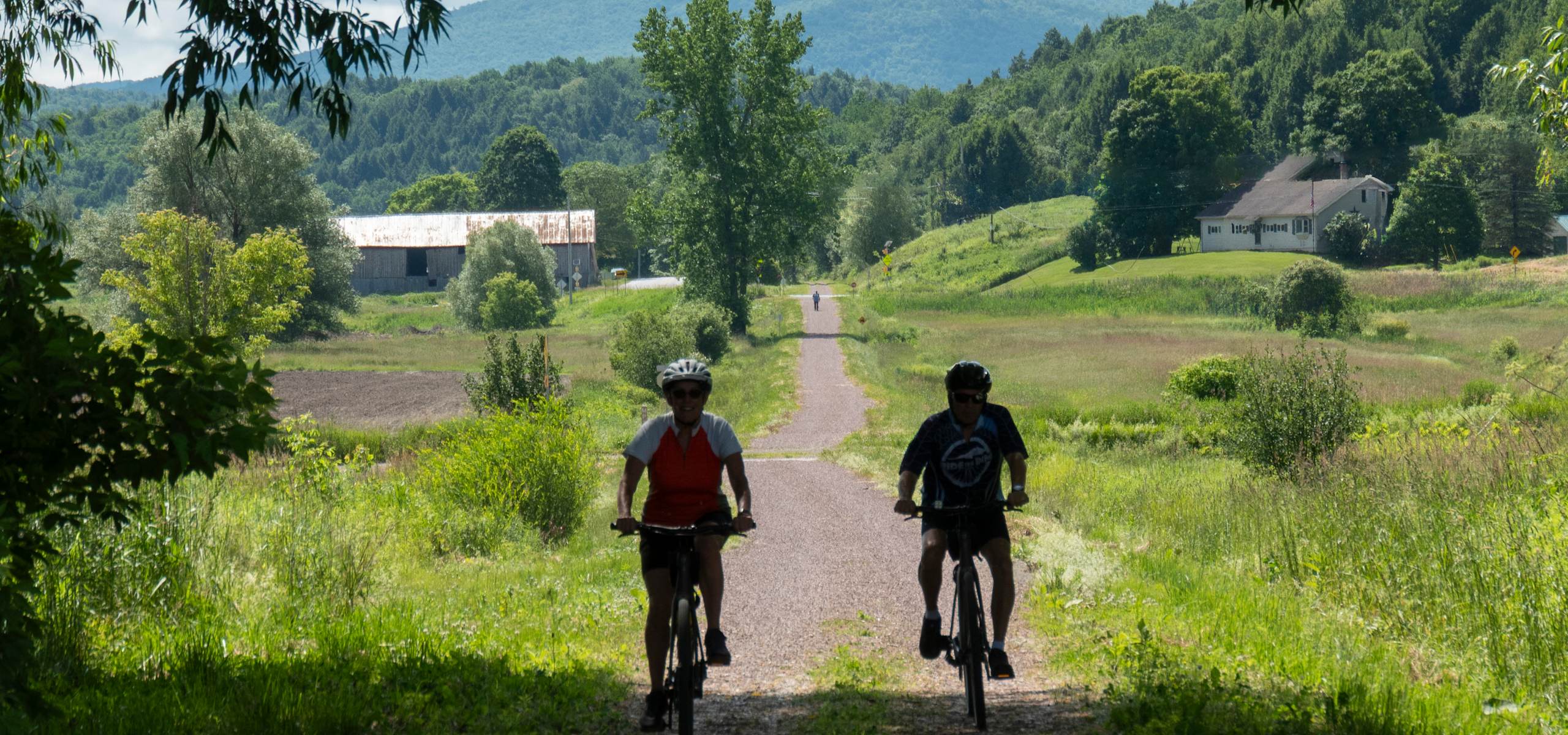 Guests cycling in Vermont New England