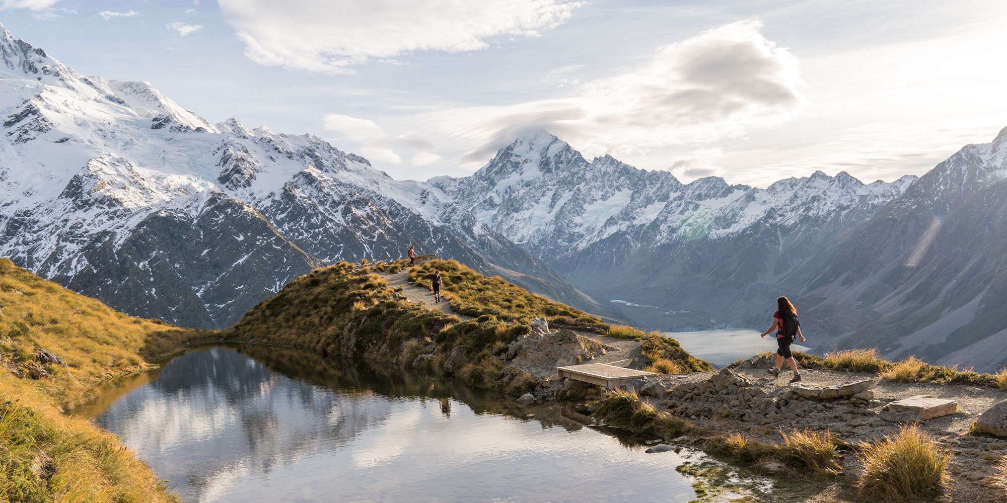 Hiking in Aoraki Mount Cook National Park