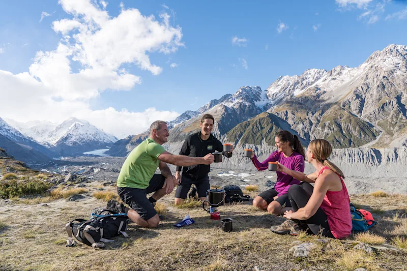 7 Reasons to Choose a Guided New Zealand Adventure When Vacation Time Is Short