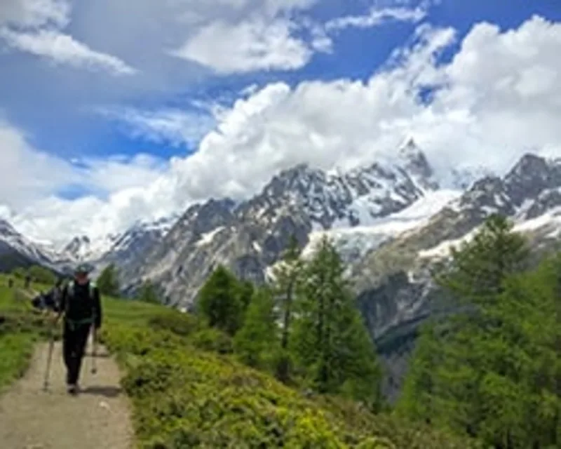 Podcast: Linda Cohen Dickens talks with Kit about her 'Tour du Mont Blanc' adventure