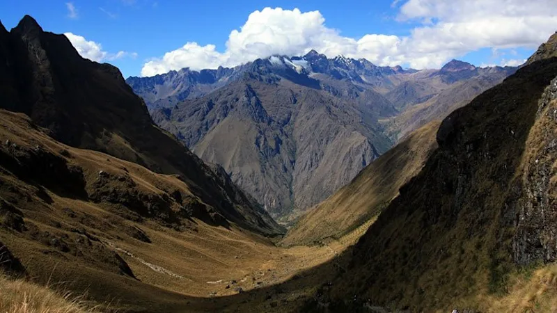 Inca Trail vs. Lares Trail: How to Get the Most out of Your Adventure