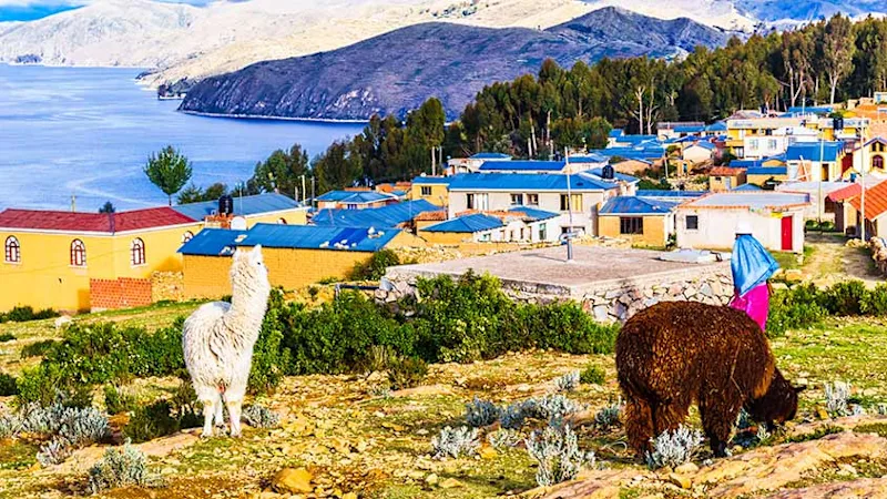 Little City Guide to Copacabana, Bolivia