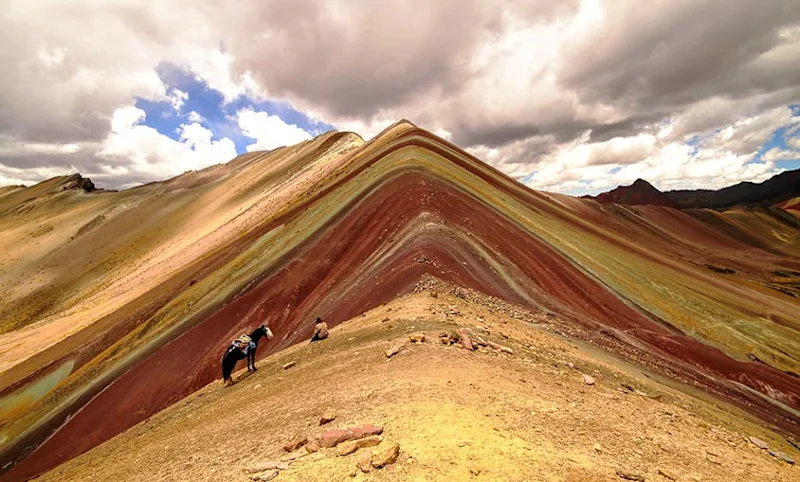Peru's Rainbow Mountain and the 'Camino del Apu Ausangate' Lodge to Lodge Trek